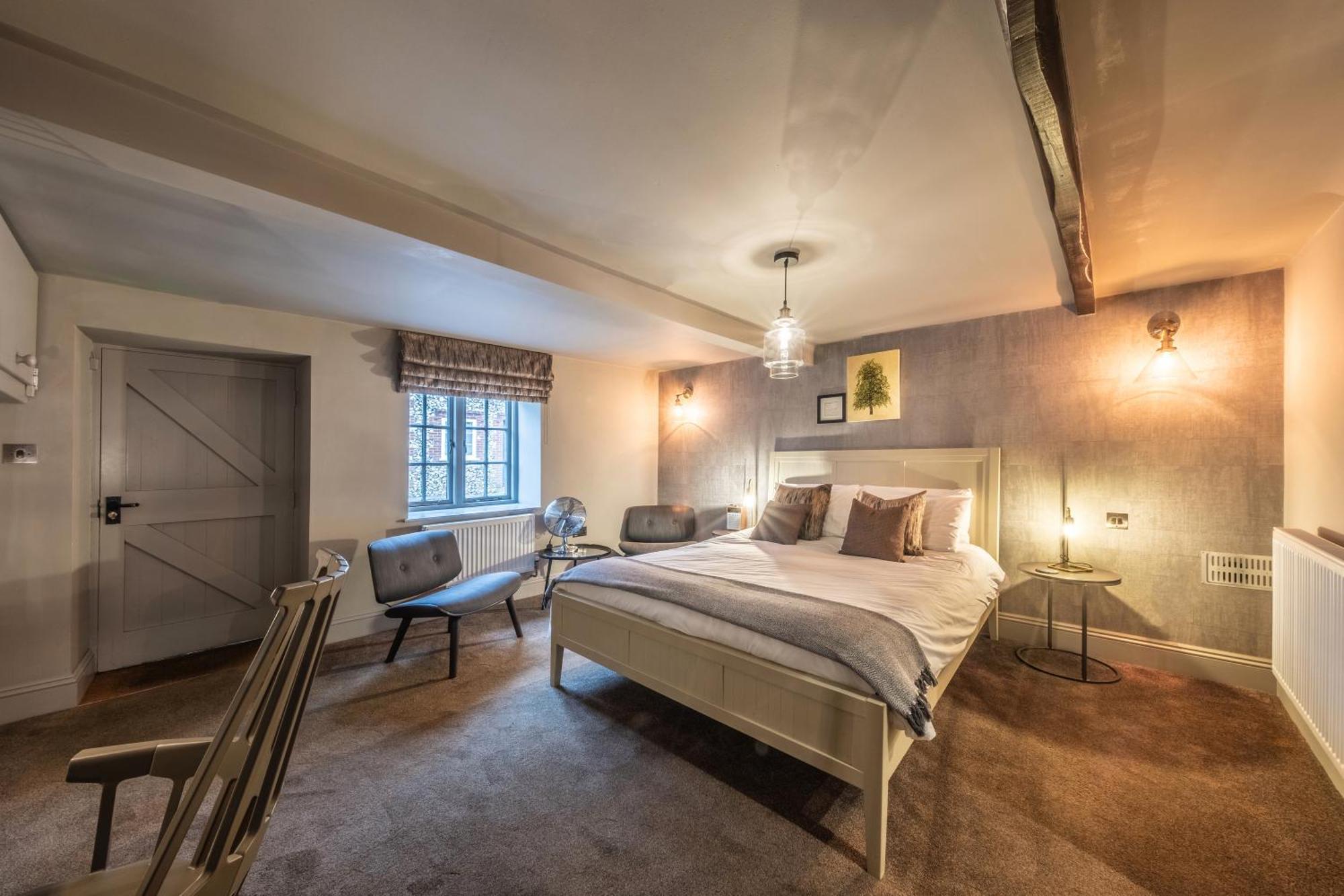 The Chequers Inn,